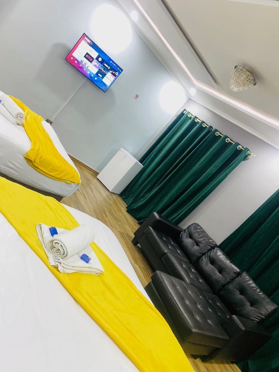 Airport Imperial Guest House Kempton Park Bagian luar foto