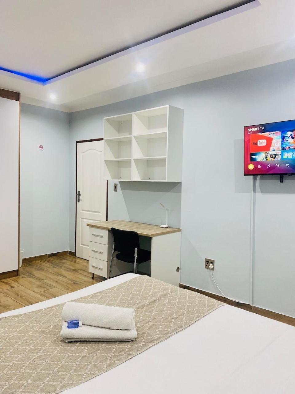 Airport Imperial Guest House Kempton Park Bagian luar foto